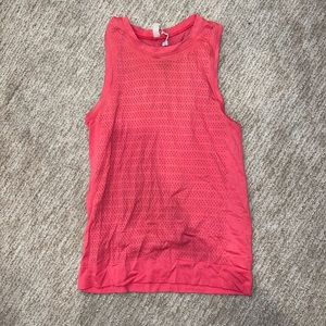 Lululemon tank top